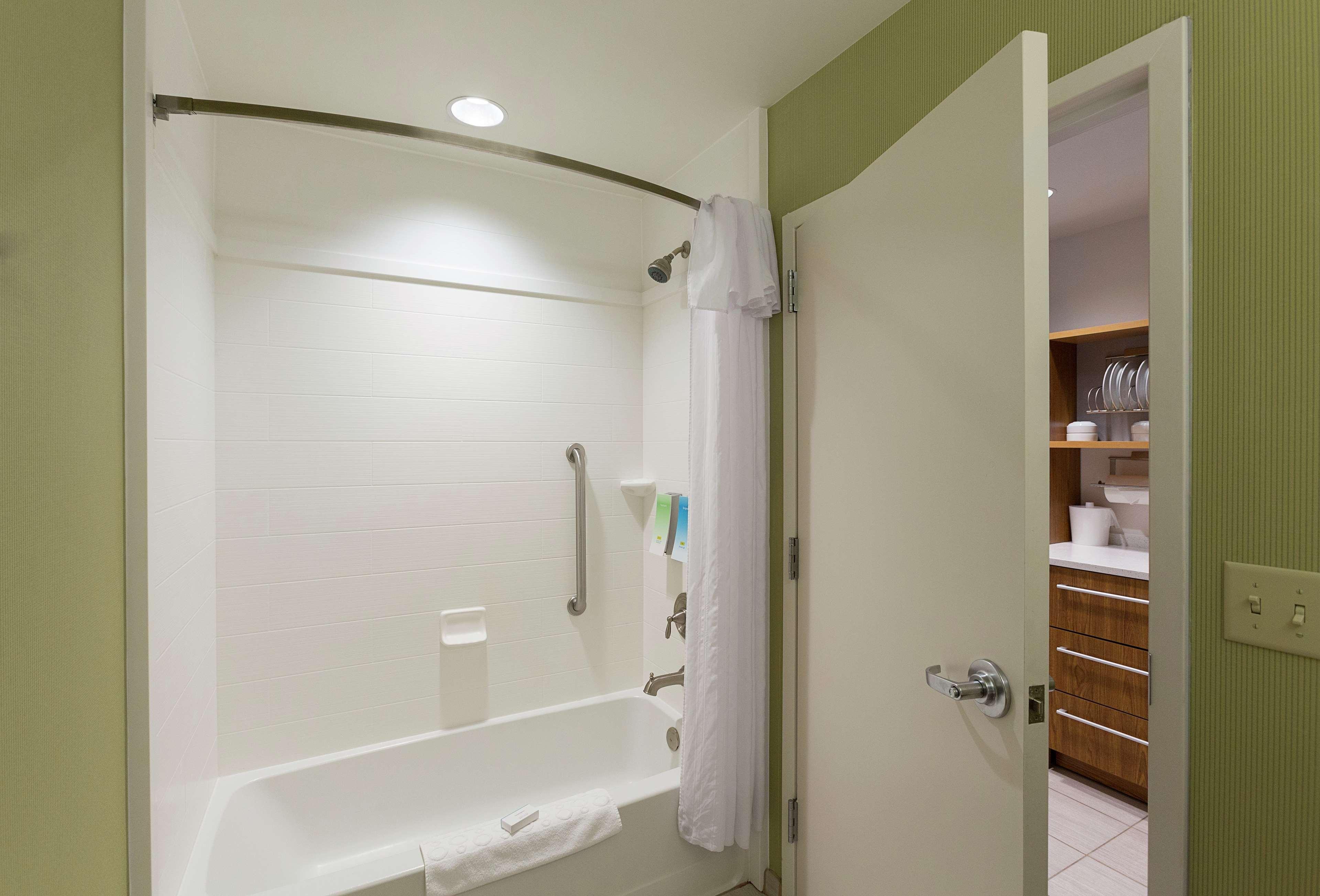 Home2 Suites By Hilton Greenville Airport Esterno foto